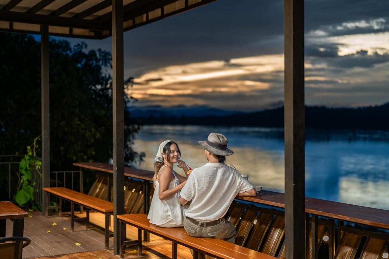 Chiangkhan River Mountain Resort Chiang Khan Bagian luar foto